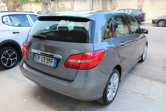 MERCEDES-BENZ B 180 CDI Executive