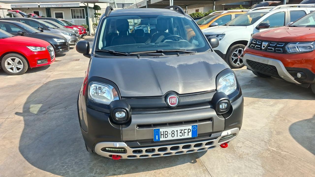 Fiat Panda Cross 0.9 TwinAir Turbo GPL 2020
