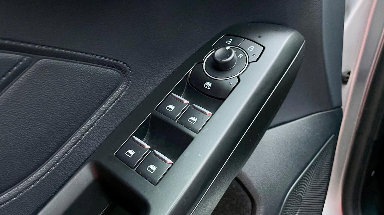 FORD FOCUS SW 1.5 BUSINESS ECOBLUE 120CV - FULL LED, CRUISE CONTROL, NEOPATENTATI