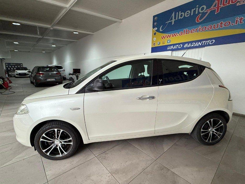 Lancia Ypsilon 1.2 69 CV 5 porte Platinum