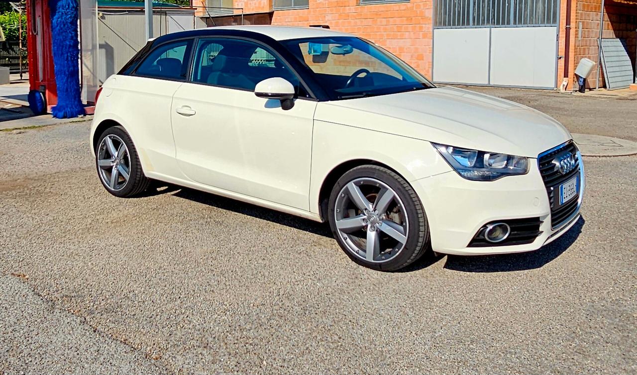 Audi A1 SPB 1.6 TDI S tronic Attraction