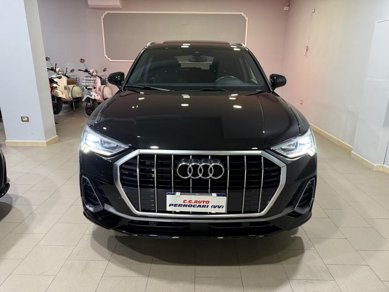 Audi Q3 2.0 TDI 150 CV S line Edition