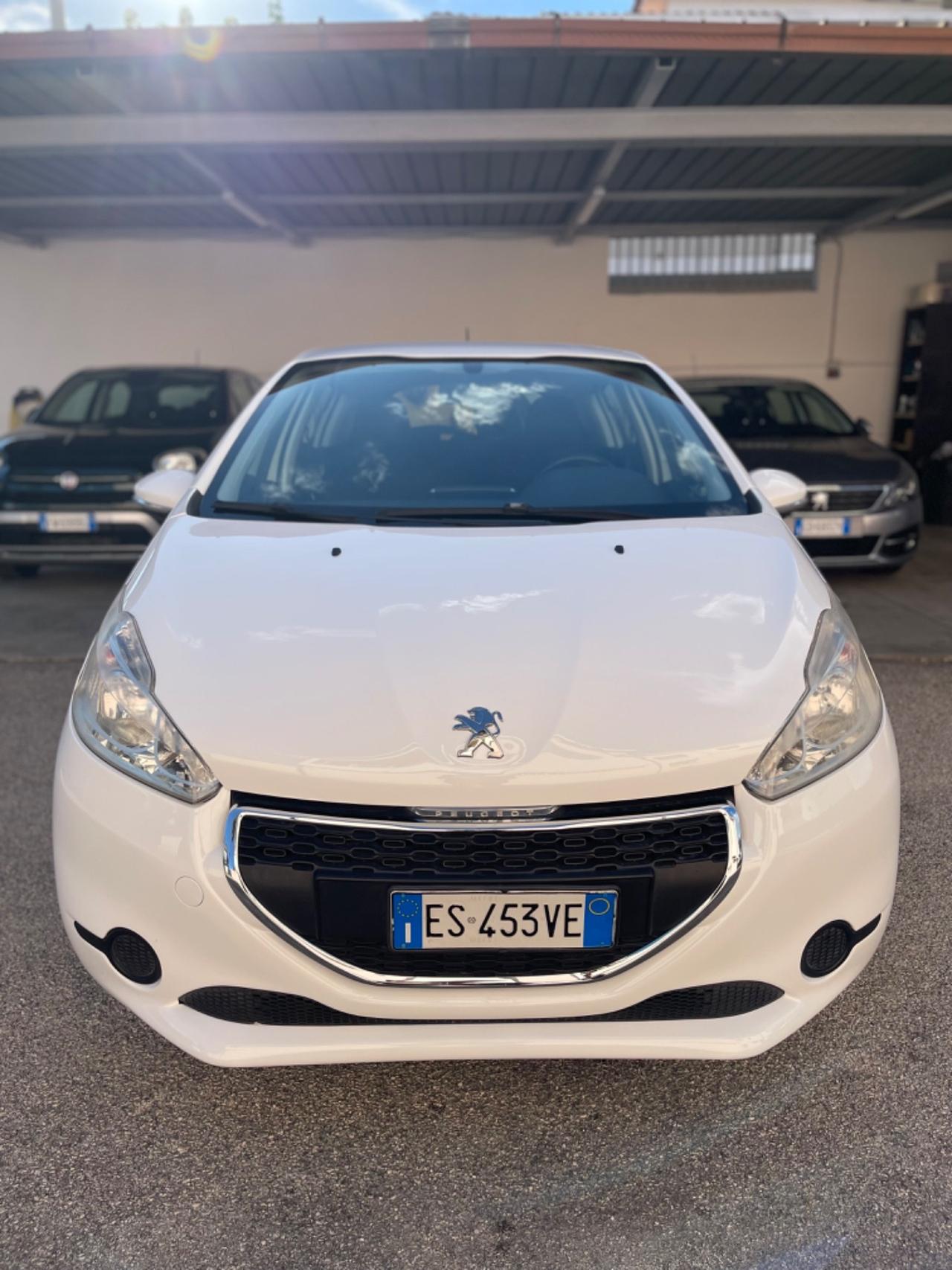 Peugeot 208 1.4 HDi 68 CV 5 porte Active