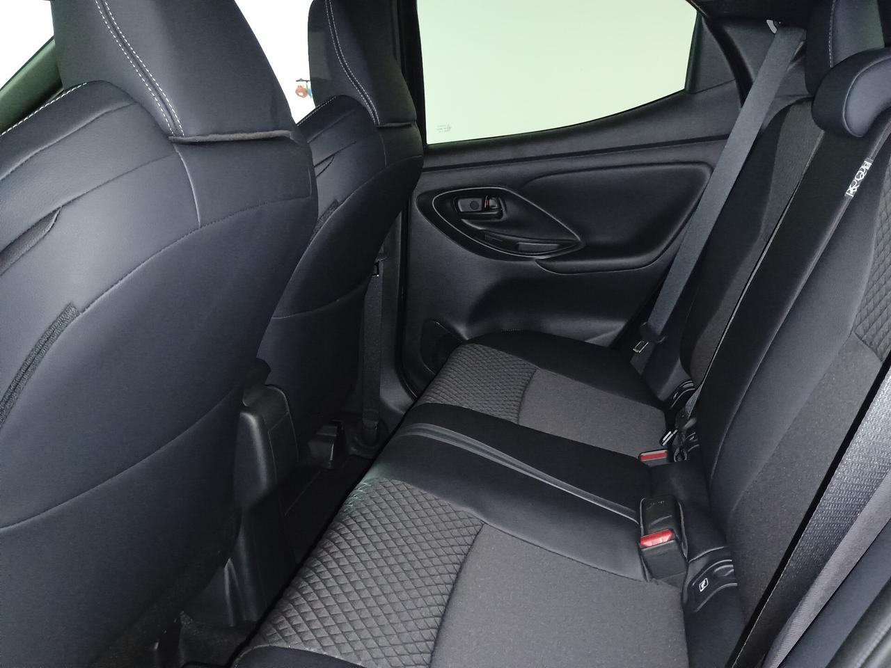 Mazda Mazda2 Hybrid 1.5 VVT e-CVT Full Electric Homura Prezzo di Listino €. 31.800,00 in Promozione €. 27.900,00