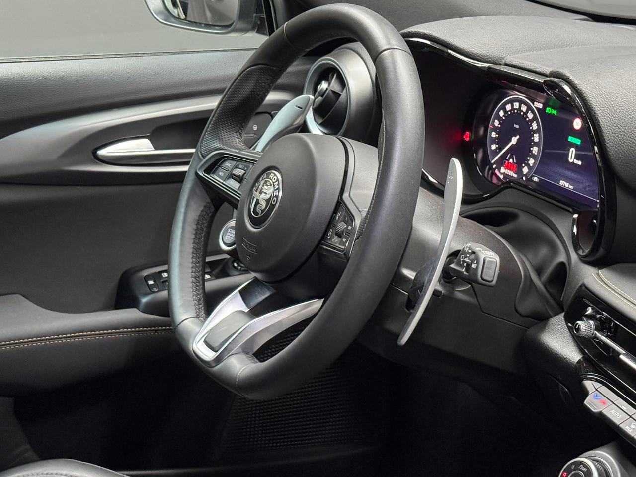 Alfa Romeo Tonale 1.5 hybrid Veloce 160cv tct7