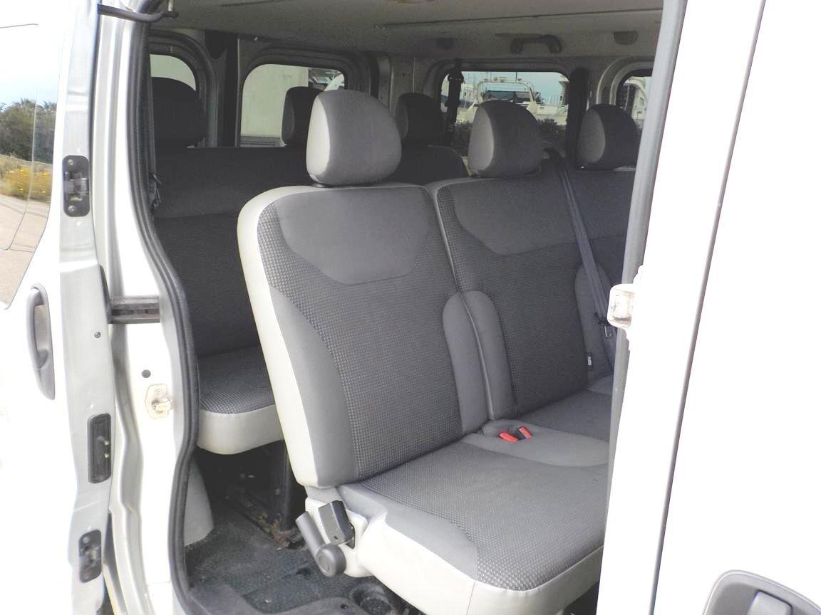 Opel Vivaro 27 2.0 CDTI PC-TN Combi 9 posti