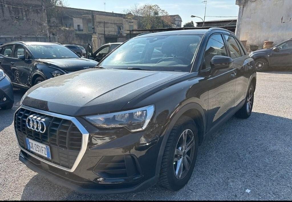 AUDI Q3 35 TDI 150CV S-TRONIC BUSINESS ( FARI LED - VIRTUAL COCKPIT - NAVI - SENSORI POST. )