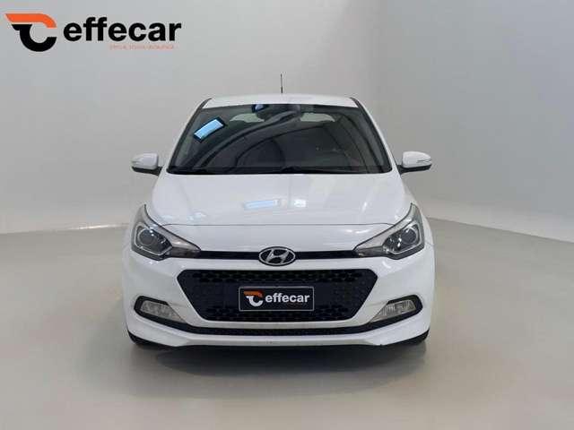 Hyundai i20 1.1 CRDi 12V 5 porte NEOPATENTATI