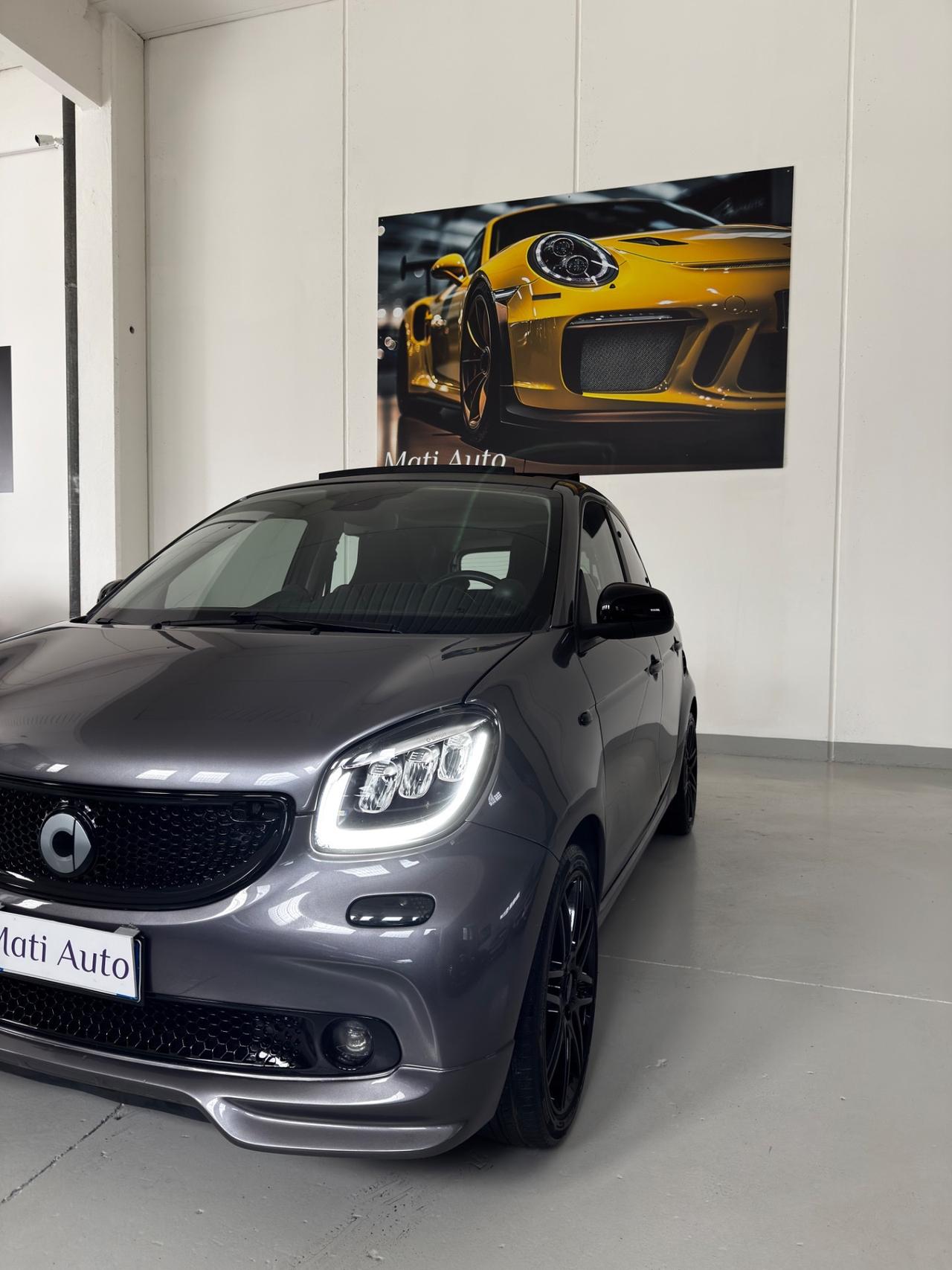 Smart ForFour 90 0.9 Turbo twinamic JBL BRABUS