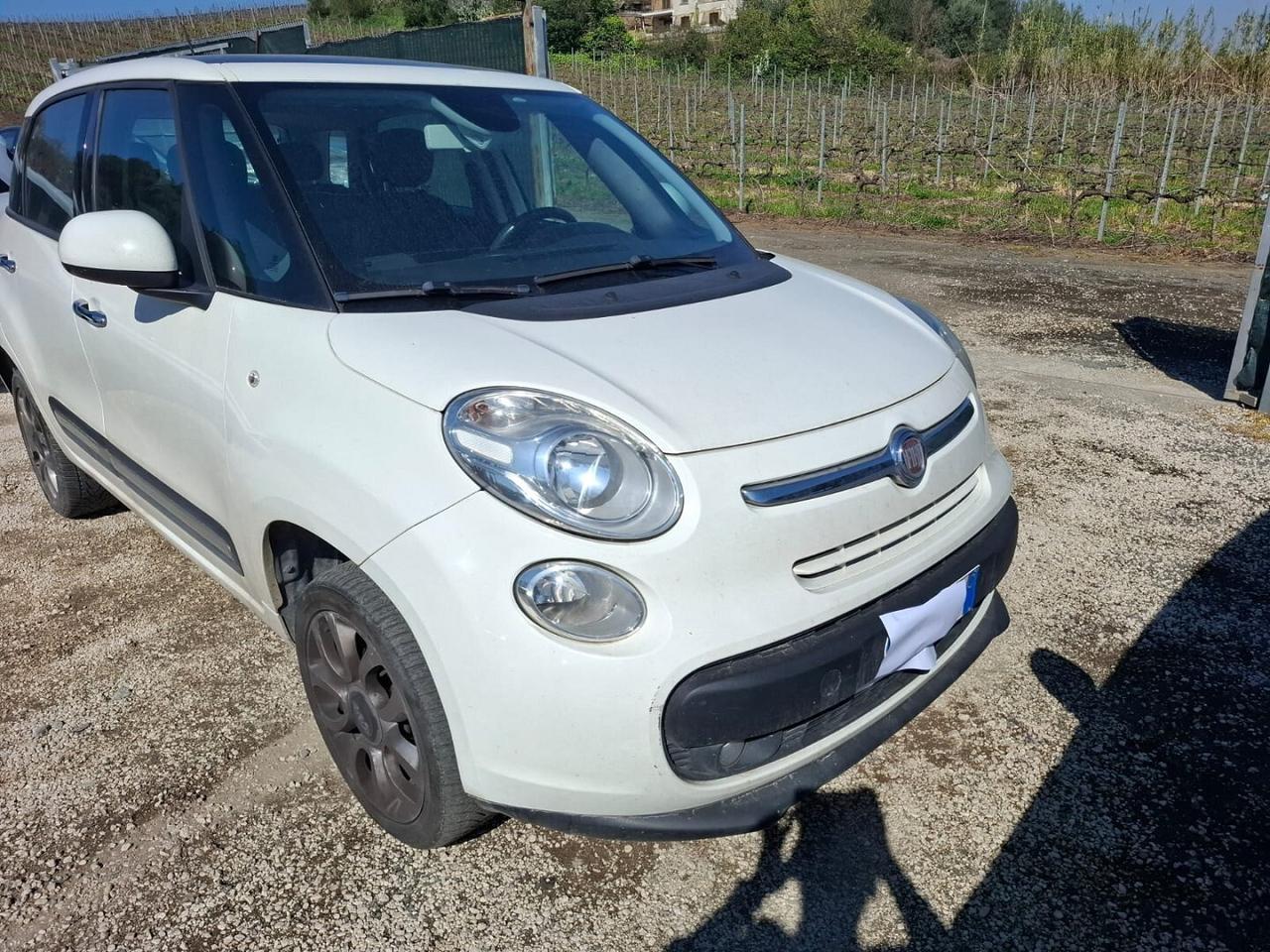 FIAT 500 L 2015 BENZINA METANO SINISTRATA