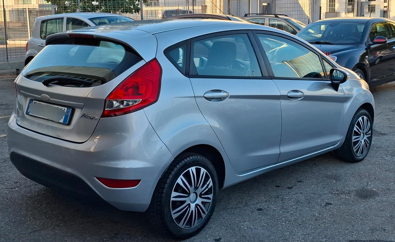 Ford Fiesta 1.4 5 GPL