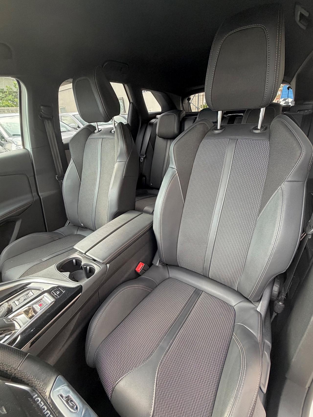 Peugeot 3008 1.5 Diesel Gt-Line Aut. 130 Cv