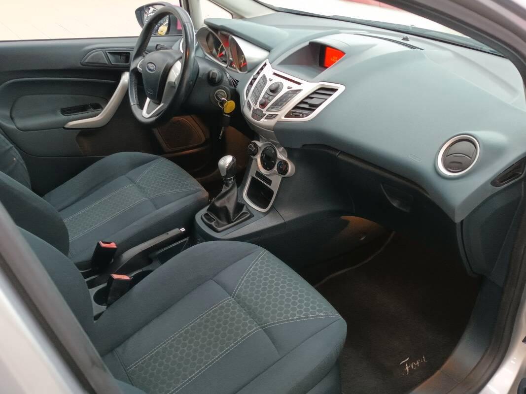 Ford Fiesta 1.4 16v 95cv Gpl 5p