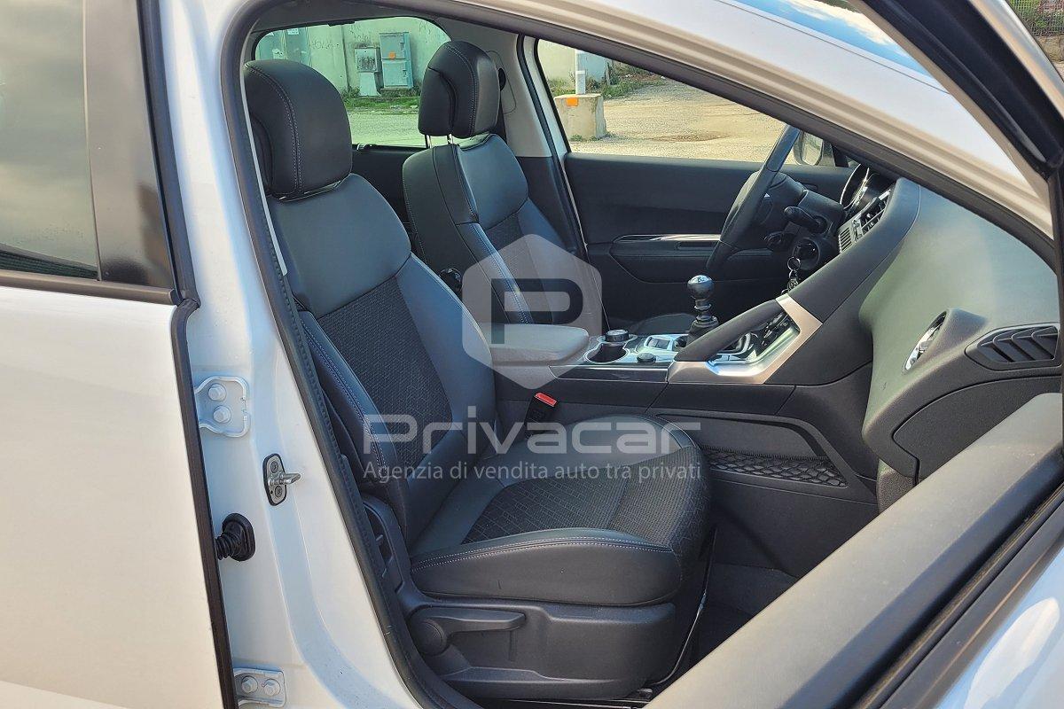 PEUGEOT 3008 1.6 HDi 115CV Business