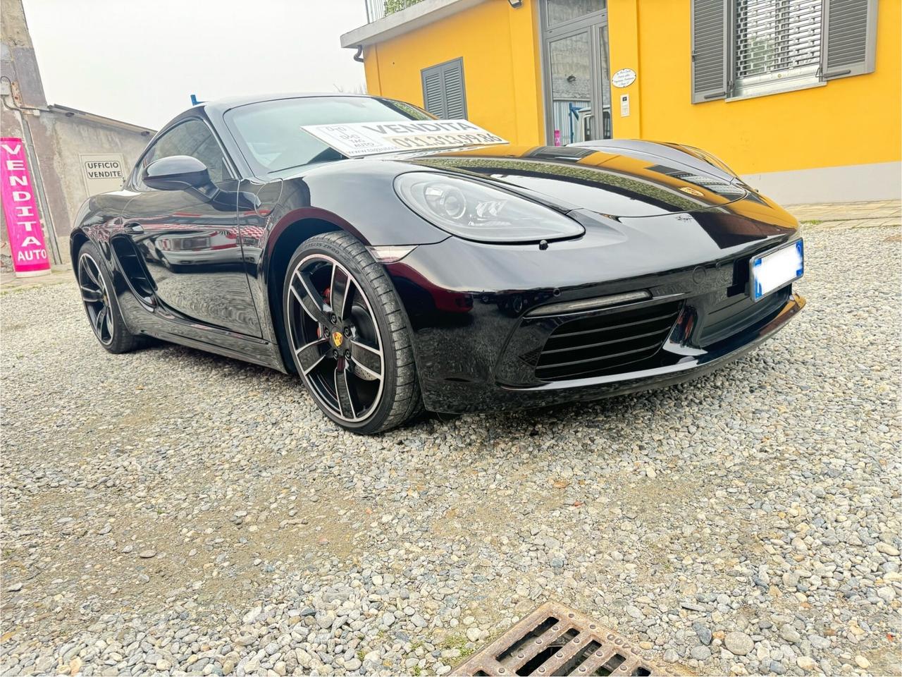 Porsche 718 Cayman 300 cv cambio automatico 36.000 km