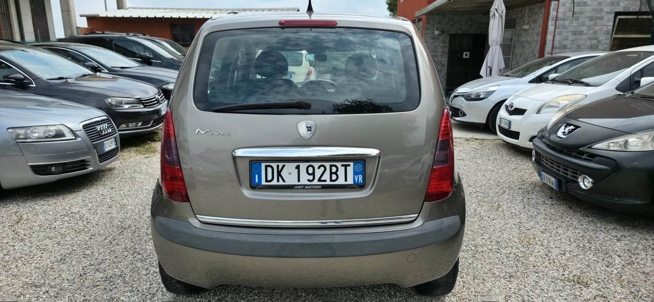 Lancia MUSA 1.4 16V Platino Plus neopatentati