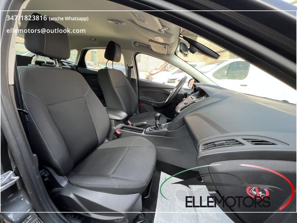 Ford Focus 5 Porte 1.0 EcoBoost Plus
