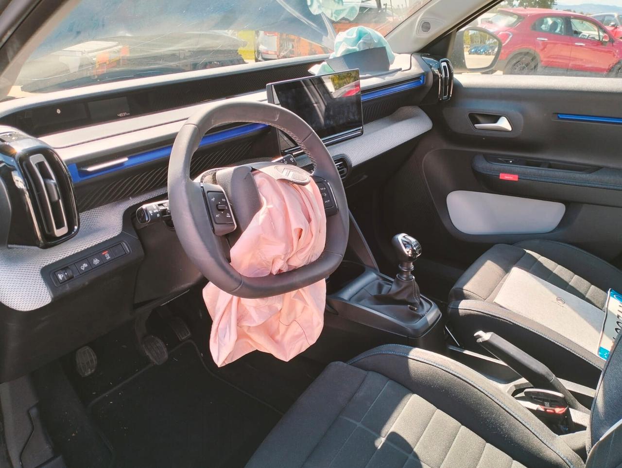 Citroen C3 1.2 benz - SINISTRATA -