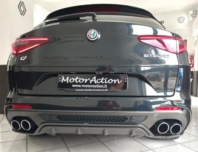 Alfa Romeo Stelvio 2.9 Bi-Turbo V6 510 CV AT8 Quadrifoglio