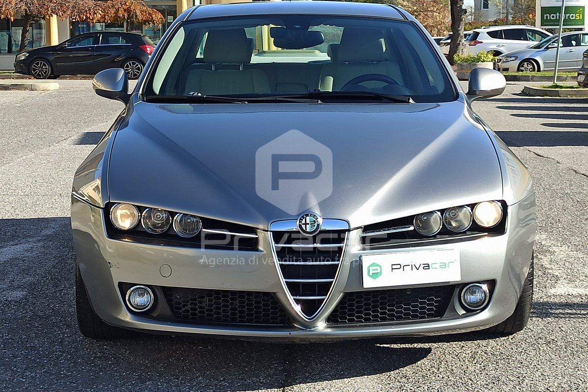ALFA ROMEO 159 1.9 JTDm 16V Distinctive Q-Tronic
