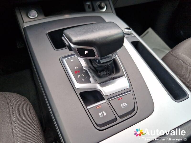 Audi Q5 40 TDI quattro S tronic Business Advanced