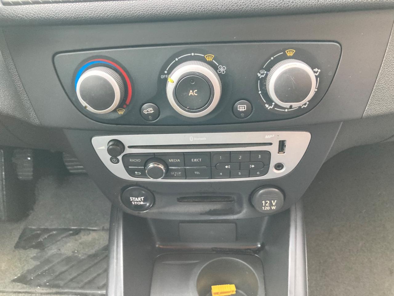RENAULT MEGANE SW 1.5 DCI (MODELLO GT-LINE)