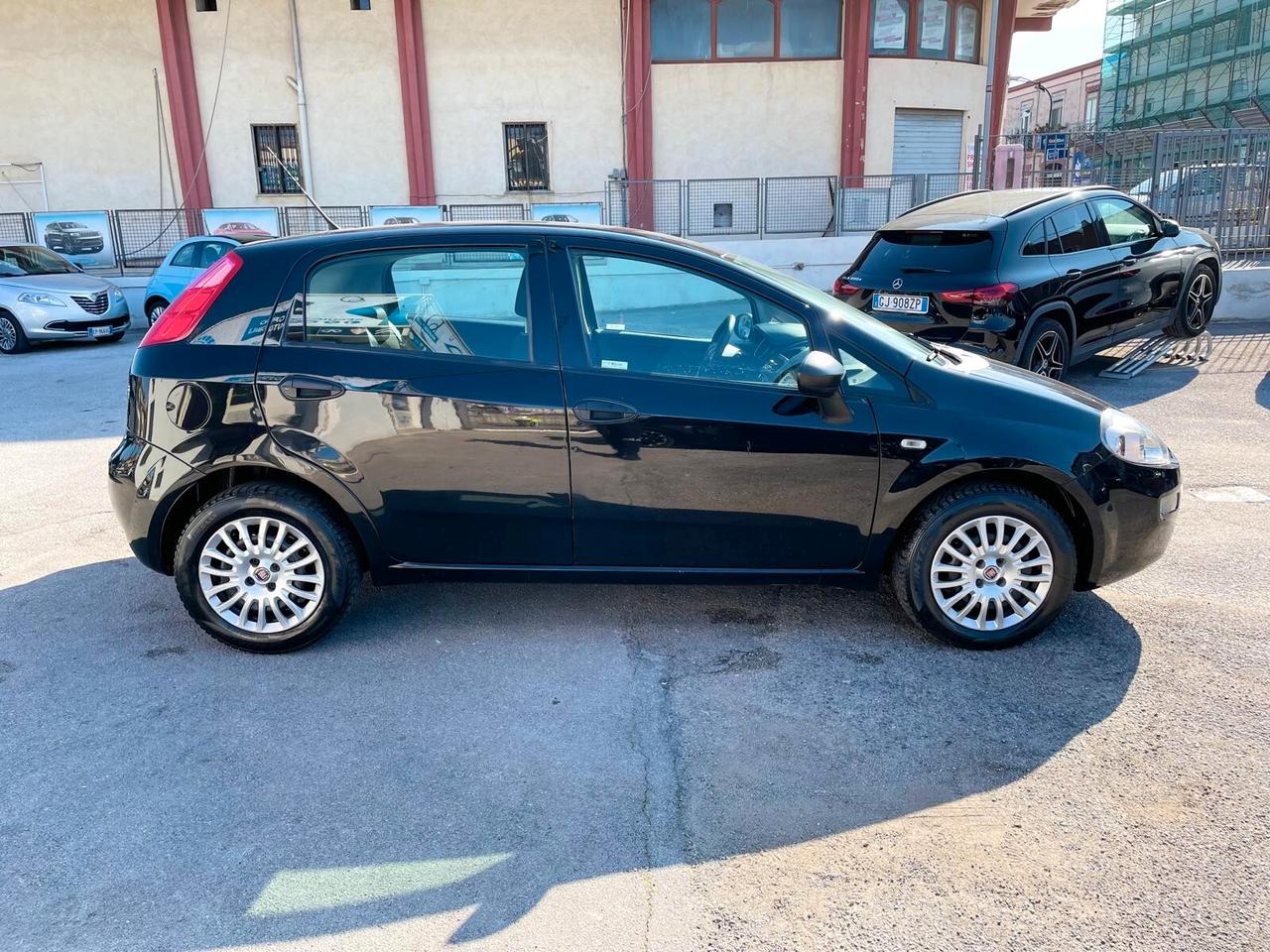 Fiat Punto 1.2 8V 5 porte Street