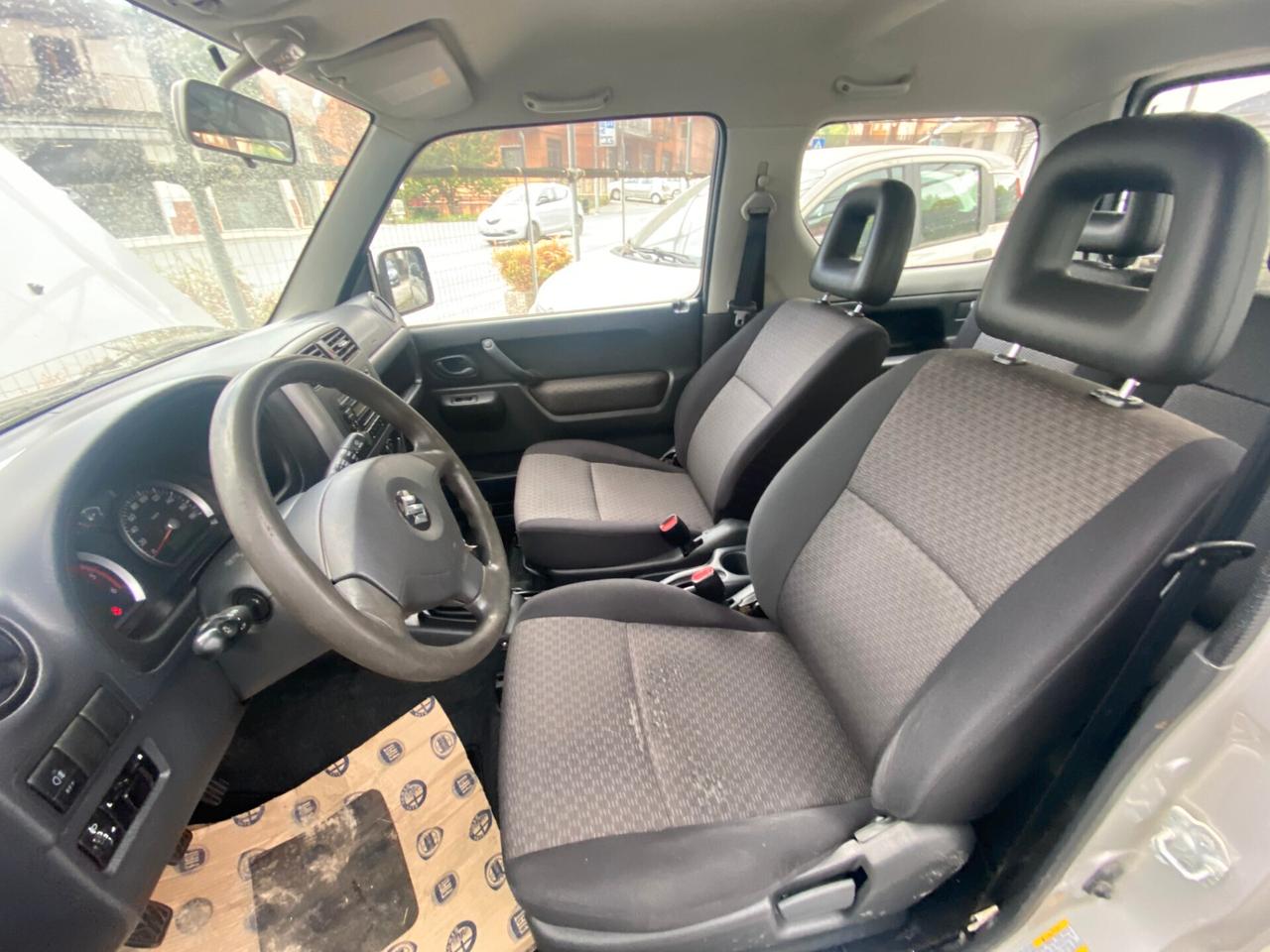 Suzuki Jimny 1.5 DDiS cat 4WD JLX Più