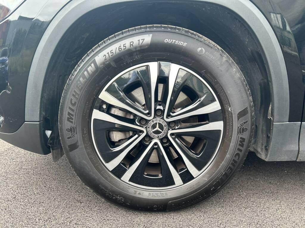 Mercedes GLA 180 180 D Advanced 8G-DCT