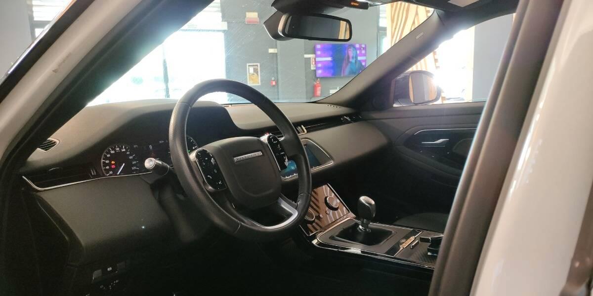 Land Rover Range Rover Evoque 2.0d i4 R-Dynamic fwd 150cv