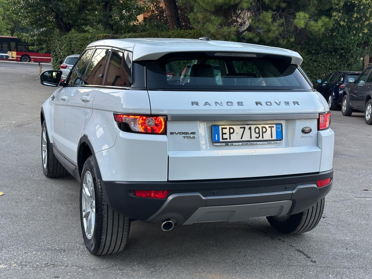 Land Rover Range Evoque 2.2 TD4 5p. Prestige