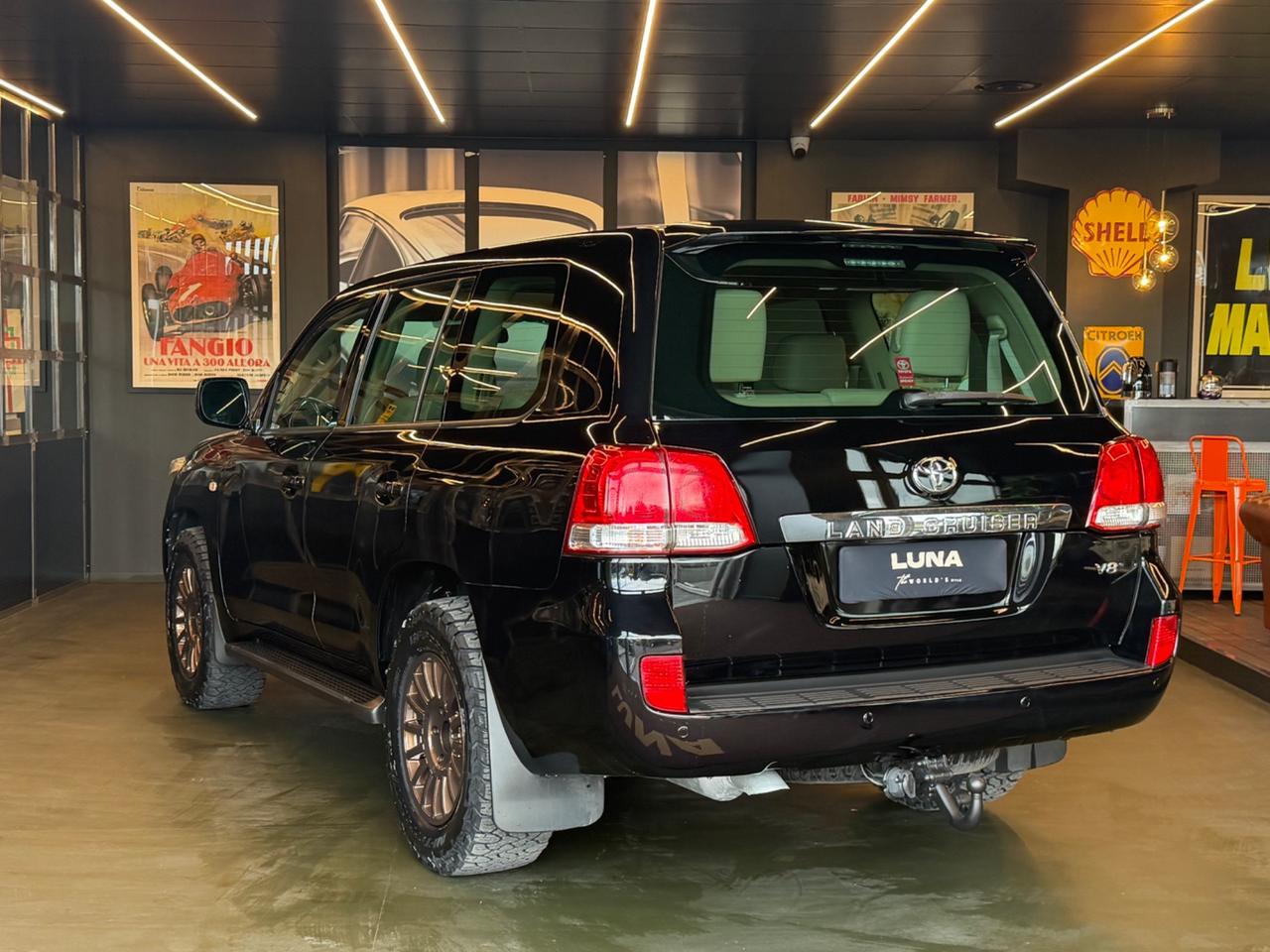 Toyota Land Cruiser V8 4.5 D4-D 7 posti