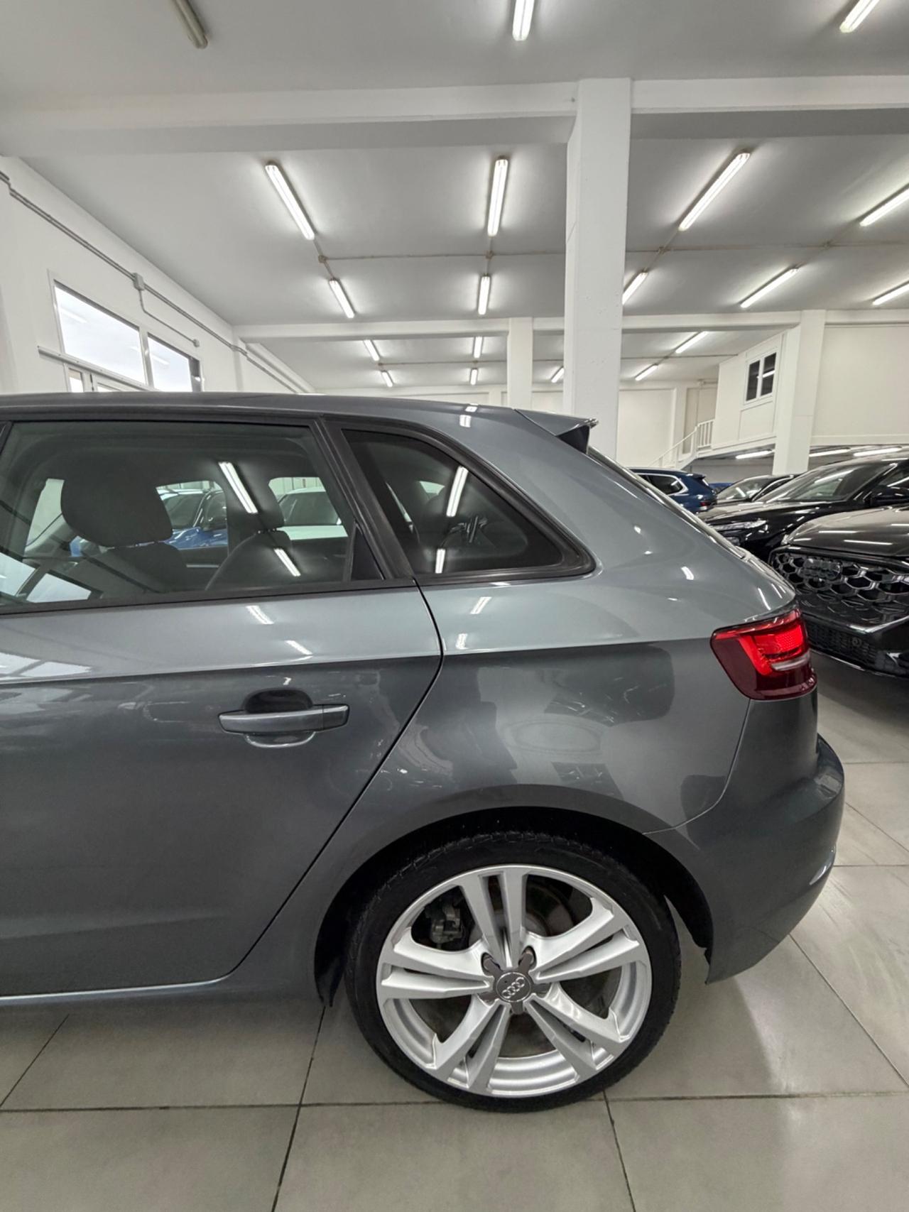 Audi A3 SPB 2.0 TDI S tronic Sport FINANZIABILE