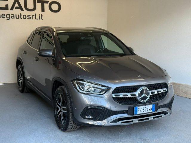 MERCEDES-BENZ GLA 200 d Automatic Sport