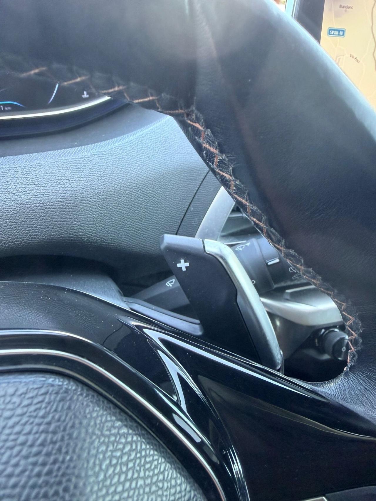 Peugeot 3008 BlueHDi 120 S&S EAT6 Business