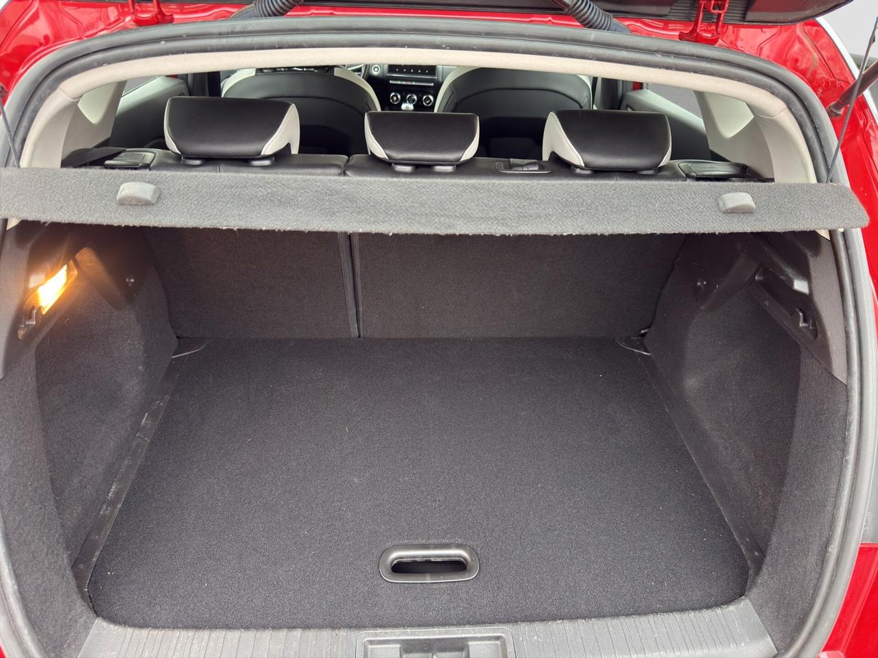 Renault Captur TCe 100 CV GPL Intens