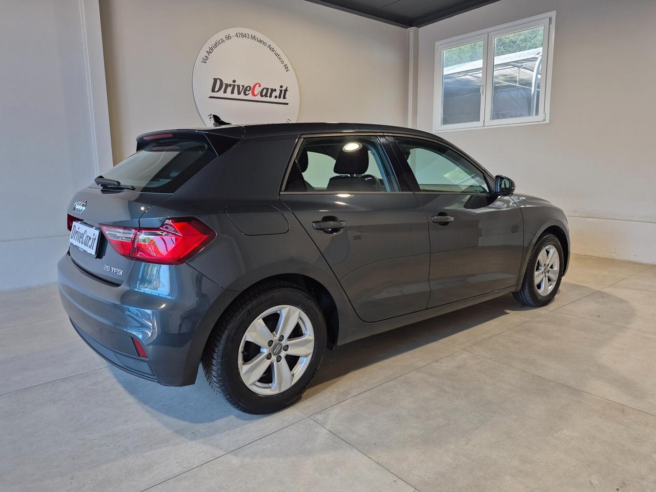 Audi A1 SPB 25 1.0 TFSI LED APPLE CAR PLAY/ANDROID AUTO SEDILI RISCALDABILI CRUISE CONTROL SENSORI POSTERIORI VIRTUAL COCKPIT