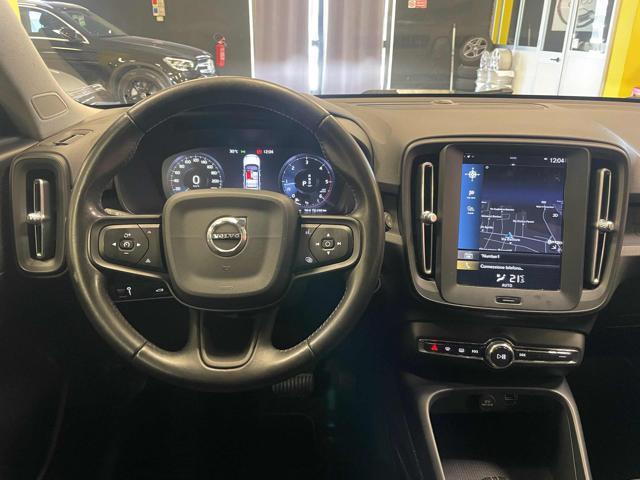 VOLVO XC40 D3 AWD Geartronic*NAVI/TELC/PDC*