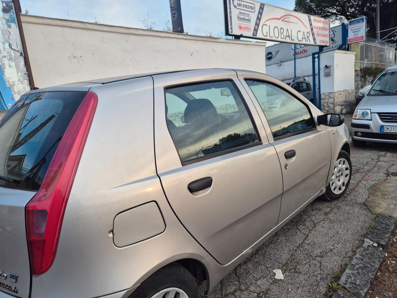 Fiat Punto 1.2 8 v Elx solo 90000 km