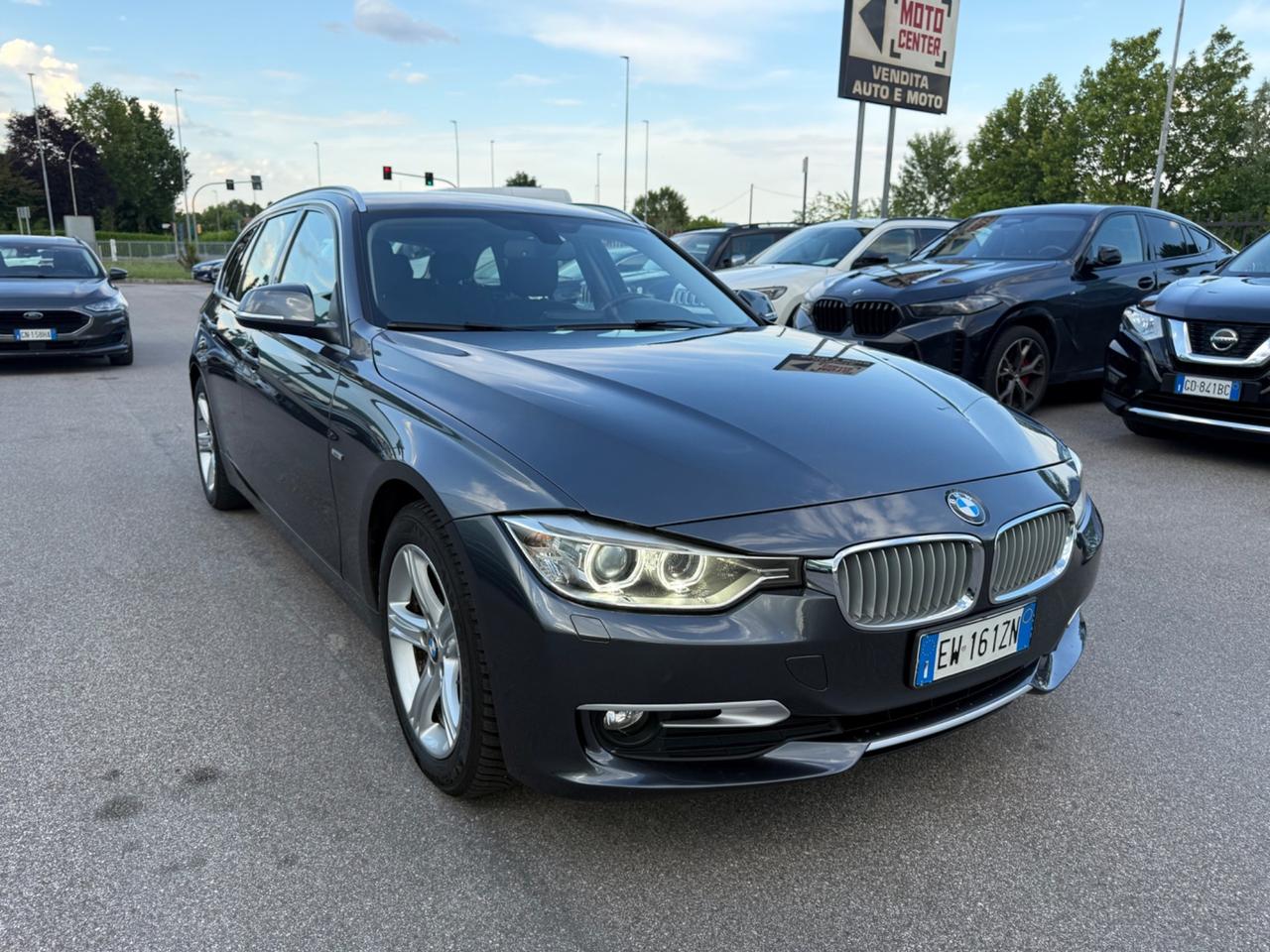 Bmw 318 SW Automatico Xenon Pelle Touring Modern
