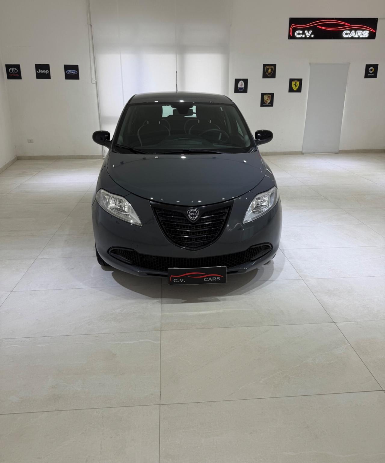 LANCIA YPSILON 1.2 69 CV 5 PORTE ELLE