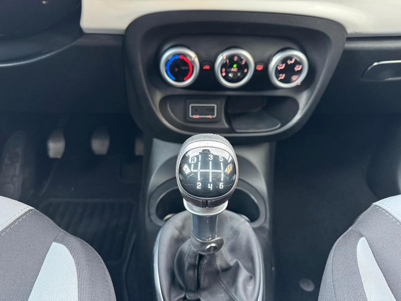 FIAT 500L 1.6 Multijet 105cv LOUNGE NEOPATENTATI