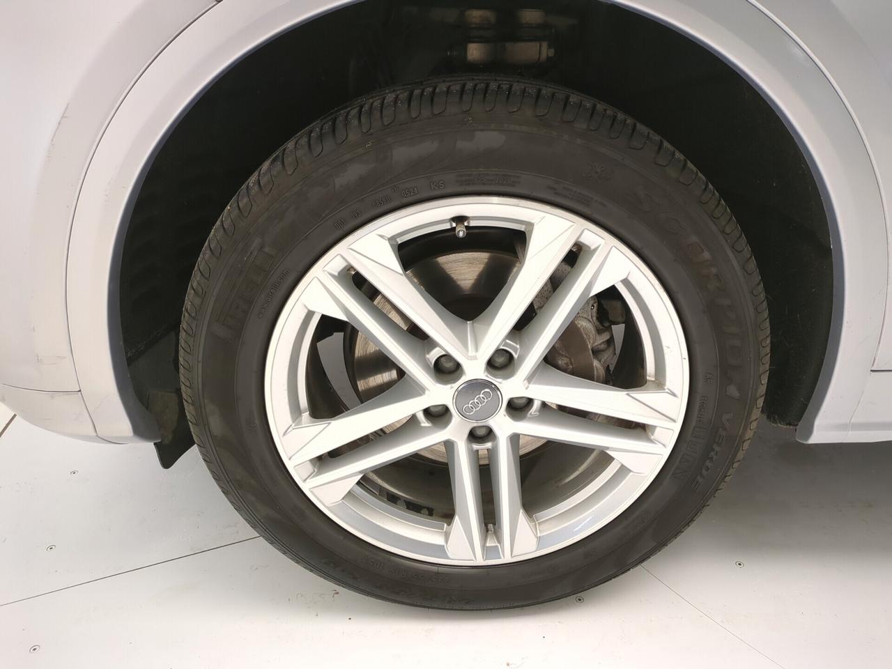 Audi Q5 40 TDI quattro S tronic line plus