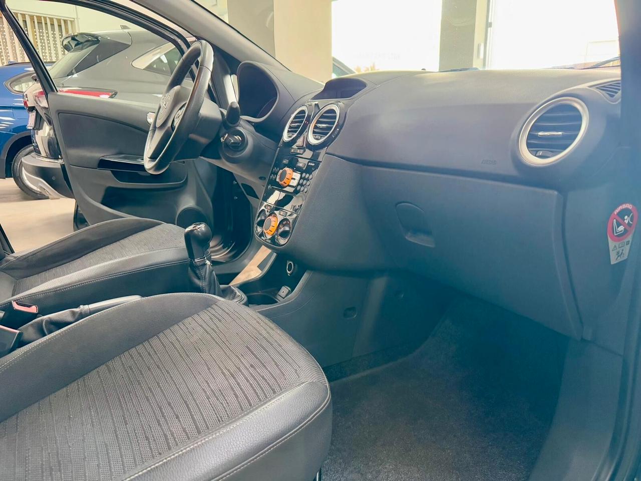 Opel Corsa 1.3 CDTI 75CV 5p. Cosmo 2014