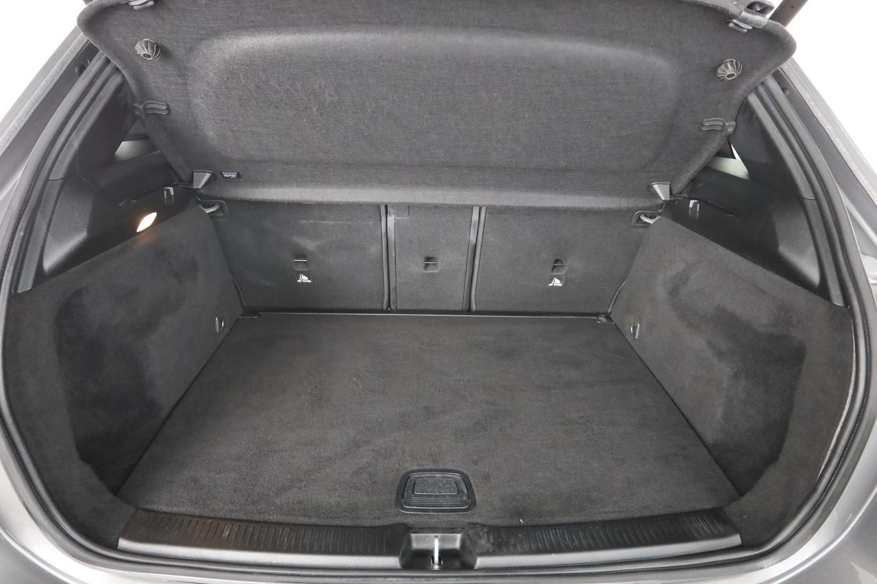 MERCEDES Classe B (W247) B 180 d Automatic Premium