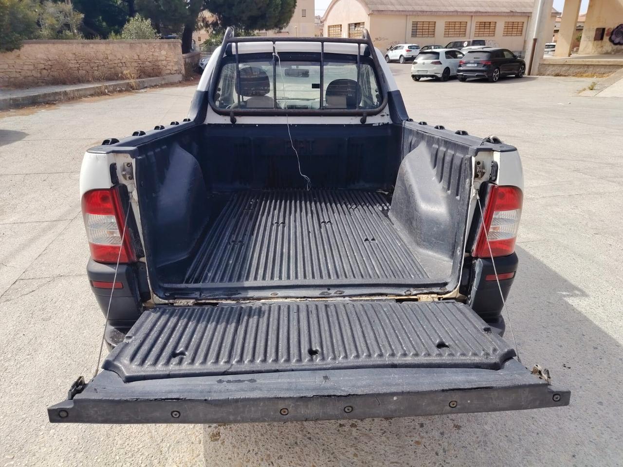 Fiat Strada 1.3 MJT Pick-up Cabina Lunga