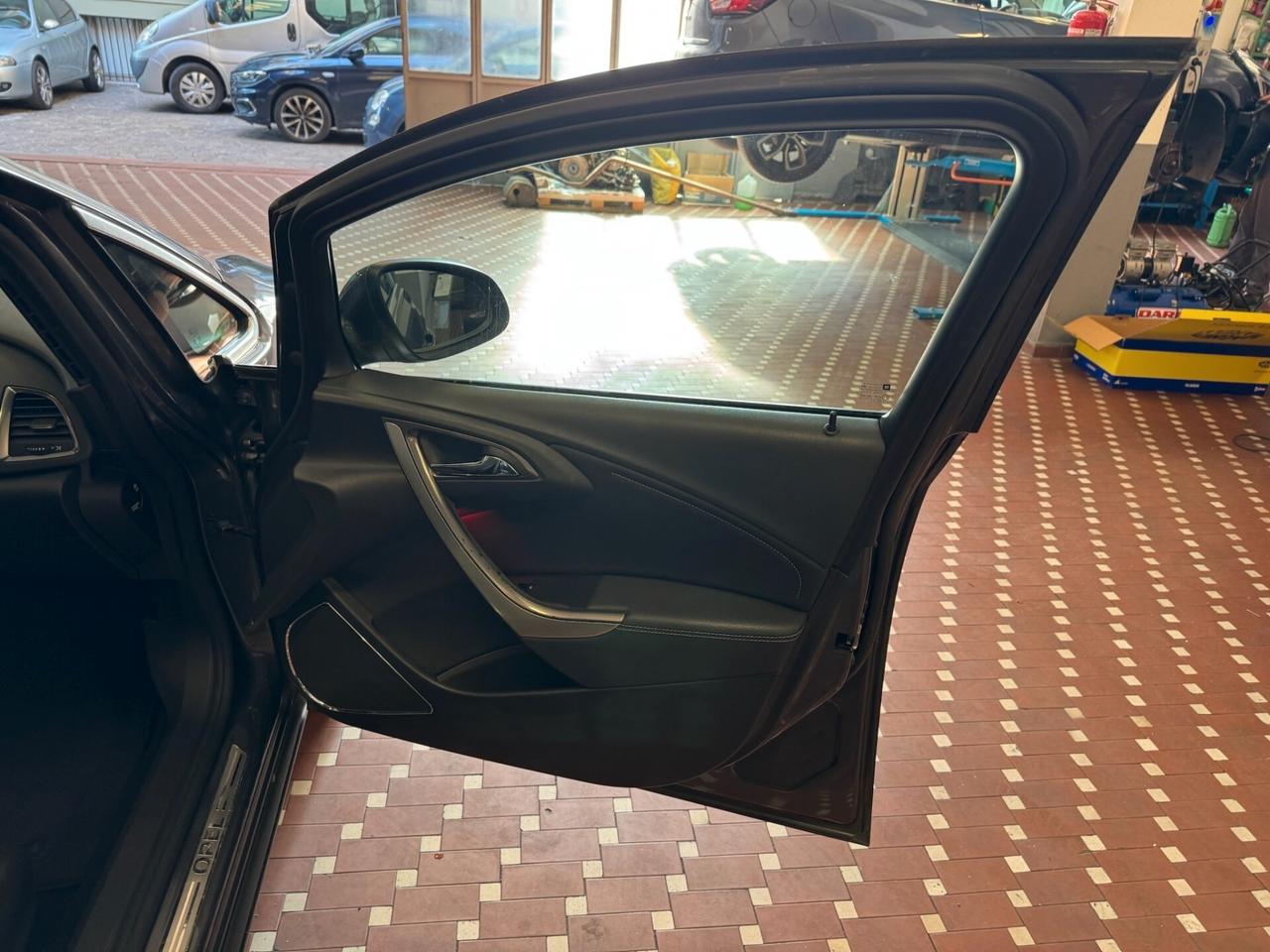 Opel Astra 1.4 Turbo 140CV Sports Tourer Cosmo - UNICO PROPRIETARIO