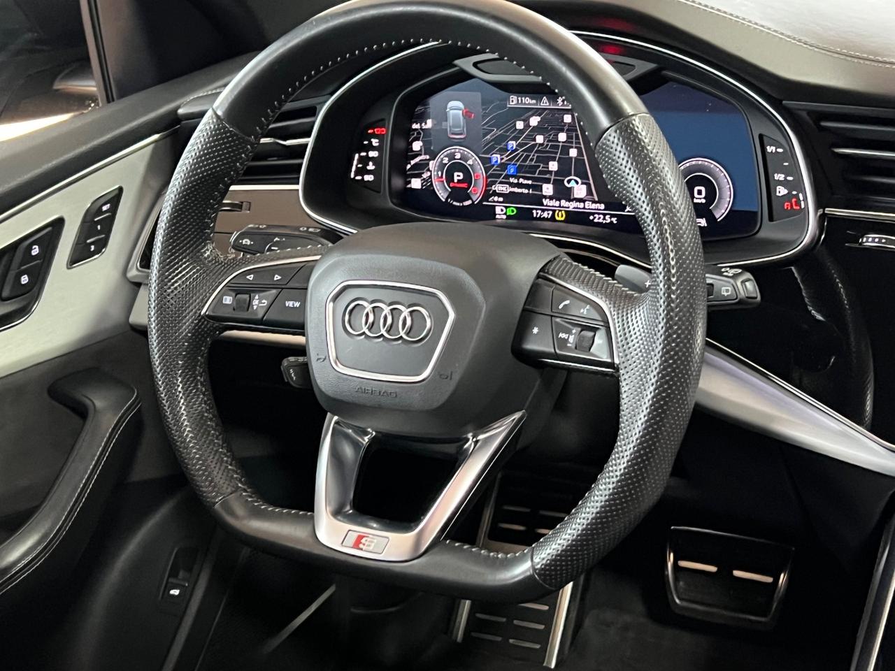 Audi Q8 50 TDI 286 CV quattro tiptronic Sport S line total black full optional