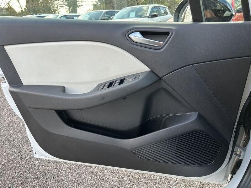 Renault Clio V 2019 1.0 tce Intens Gpl 100cv my21