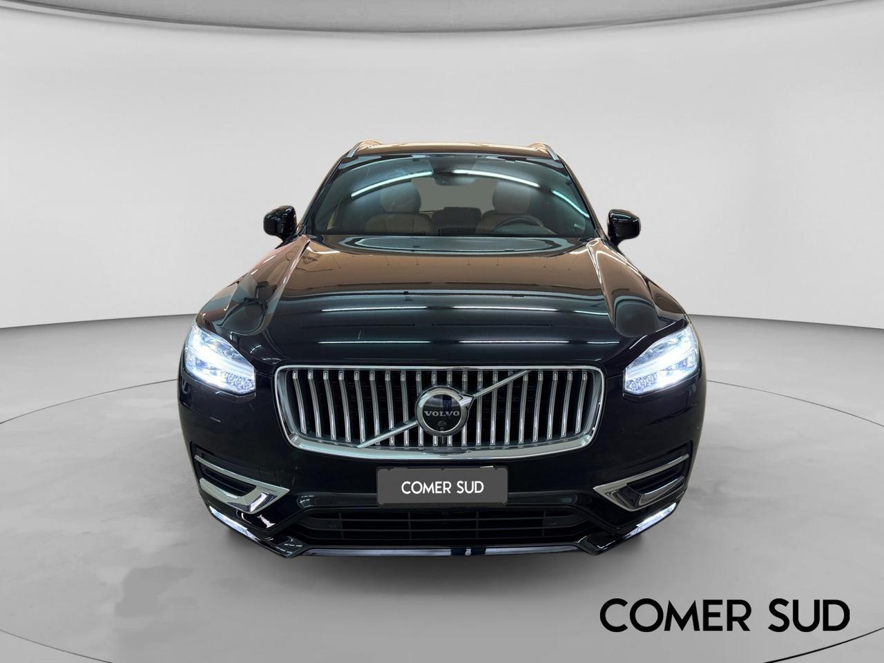 VOLVO XC90 II - XC90 2.0 D5 Momentum awd geartronic